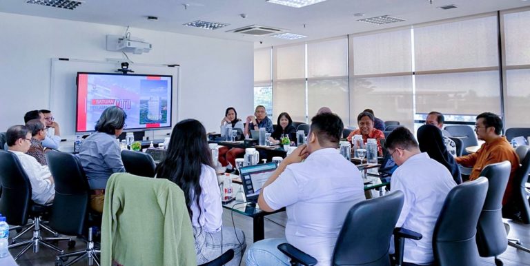 Digitalizing Internal Quality Audits, a Step Toward Being a ‘Smart Campus’